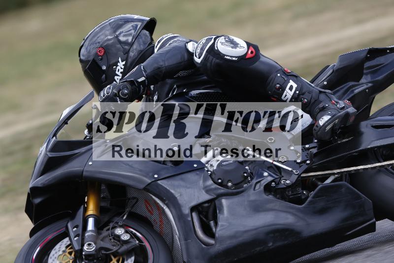 /32 07.07.2025 Plüss Moto Sport ADR/Freies Fahren/85